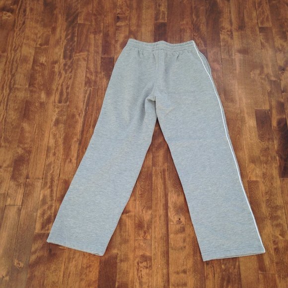Puma - Grey Sweatpants (Boys - M) - Picture 7 of 10